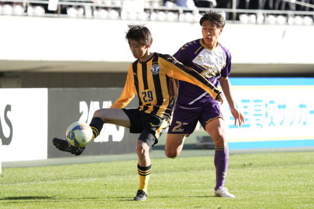 于意大利而 于意大利而